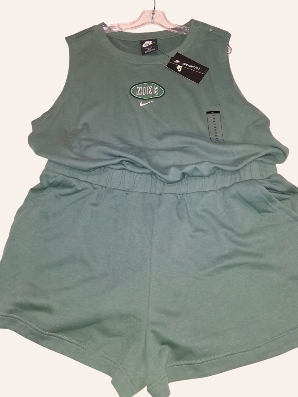 Nike Womens 1X 14/16 Sage Green Sleeveless Romper Elastic Waist  Pockets Standar